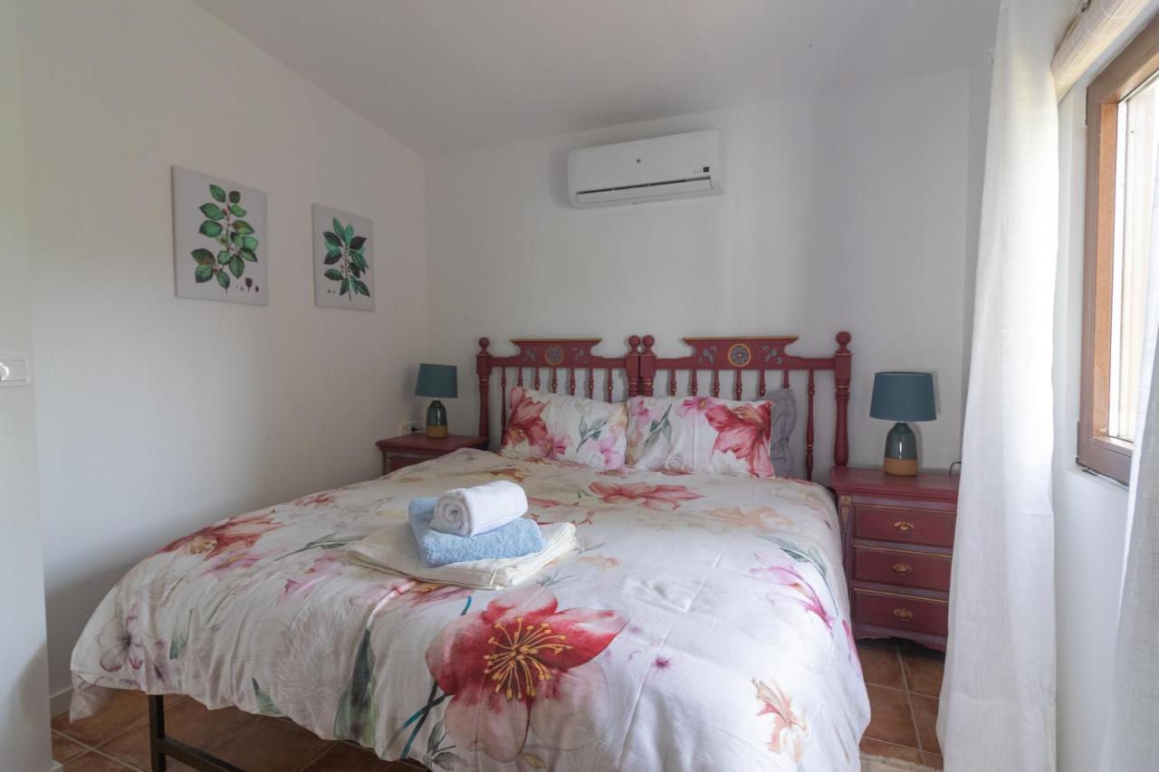 Dragonfly House Spain 安特克拉 外观 照片